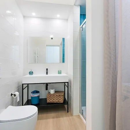 Emerald Bgy Charme Apartment *